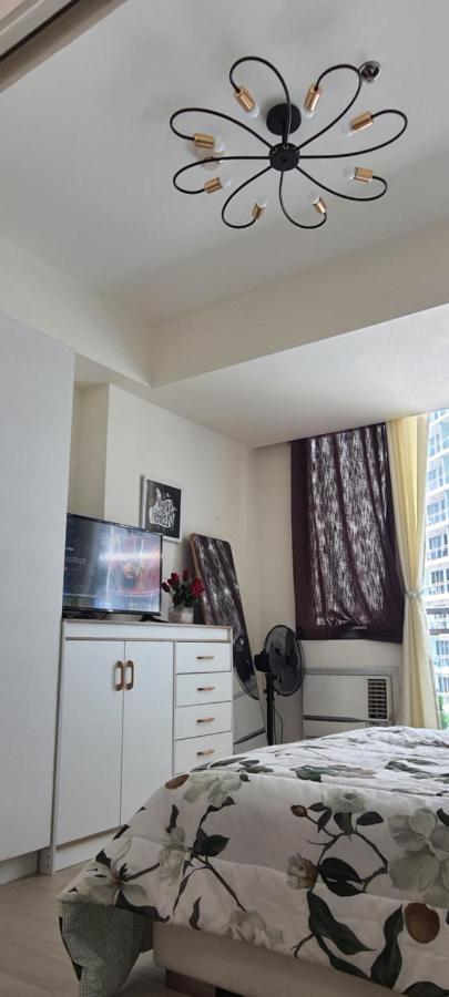 Jn Condotel The Azure Urban Resort Residences Paranaque City 외부 사진