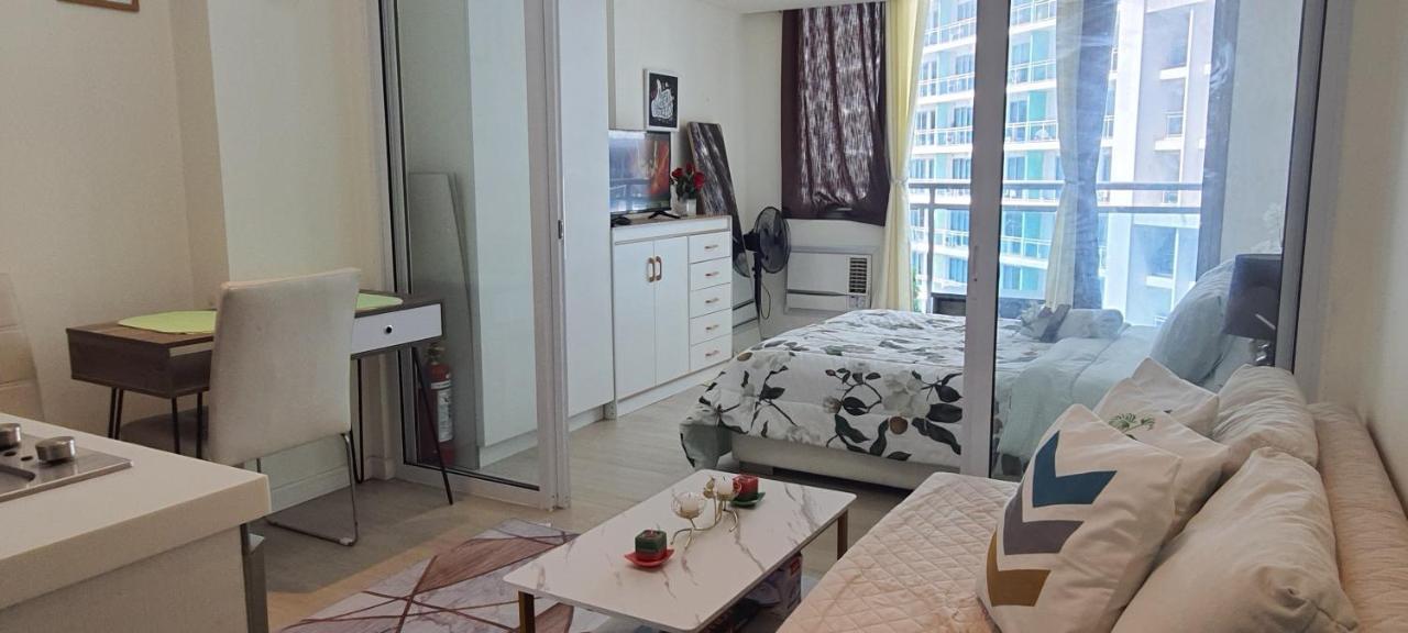 Jn Condotel The Azure Urban Resort Residences Paranaque City 외부 사진