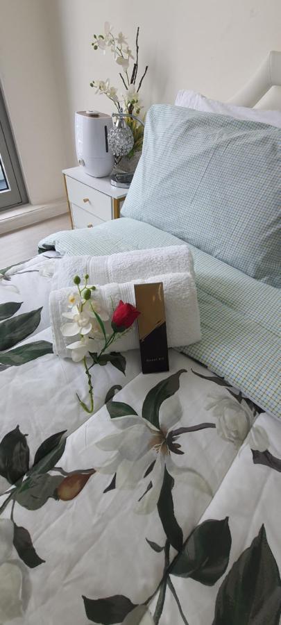 Jn Condotel The Azure Urban Resort Residences Paranaque City 외부 사진