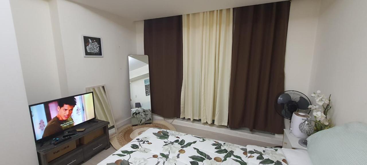 Jn Condotel The Azure Urban Resort Residences Paranaque City 외부 사진